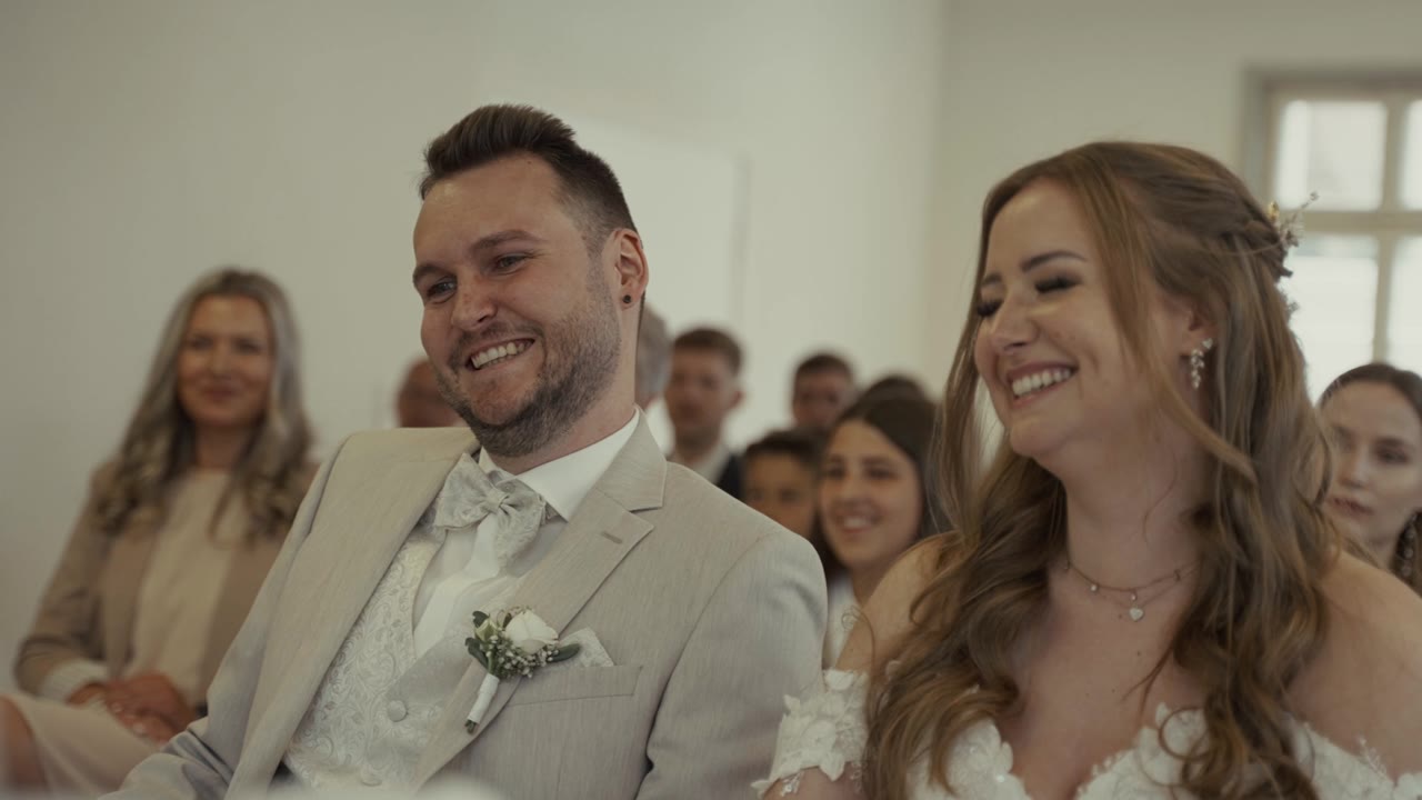 Hochzeitsvideo Check Inn